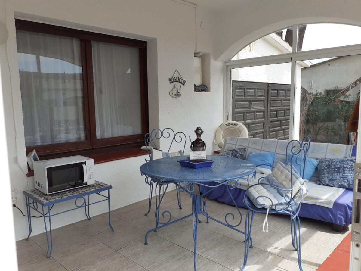 Villa Pordofo 2 Chambres Roses Eksteriør billede